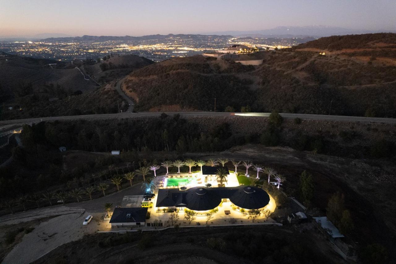 Iron Mansion Private Resort-Event Space 12000 Ft! Temecula Esterno foto