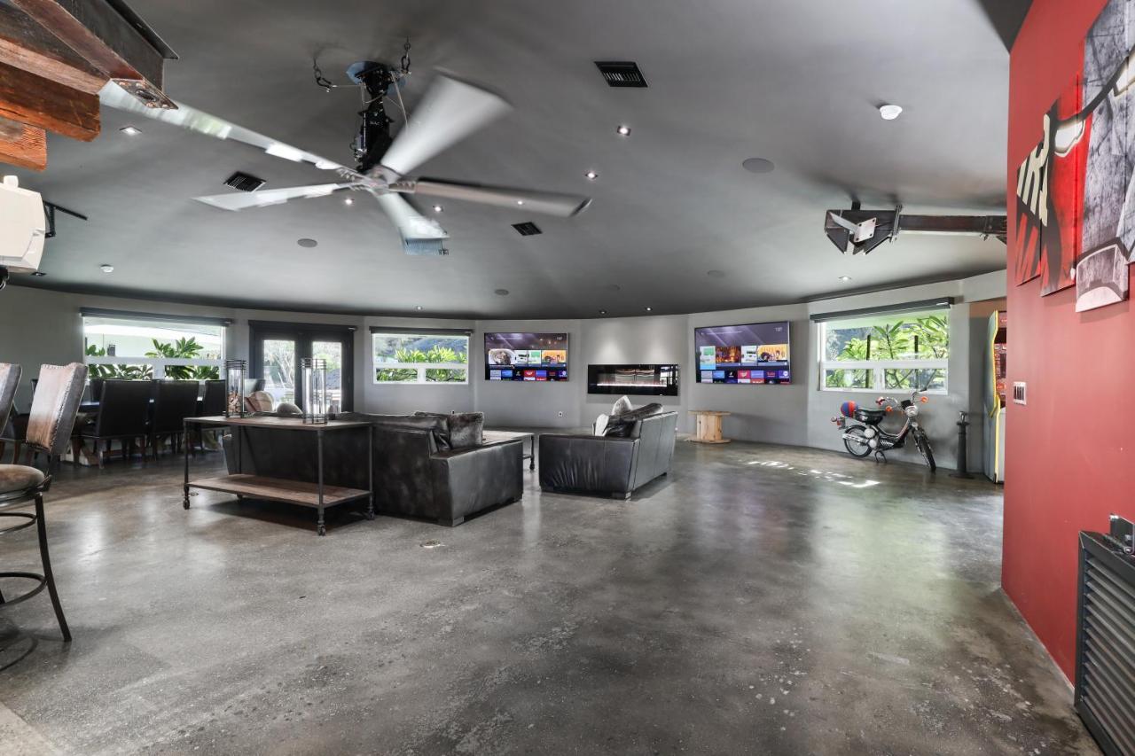 Iron Mansion Private Resort-Event Space 12000 Ft! Temecula Esterno foto