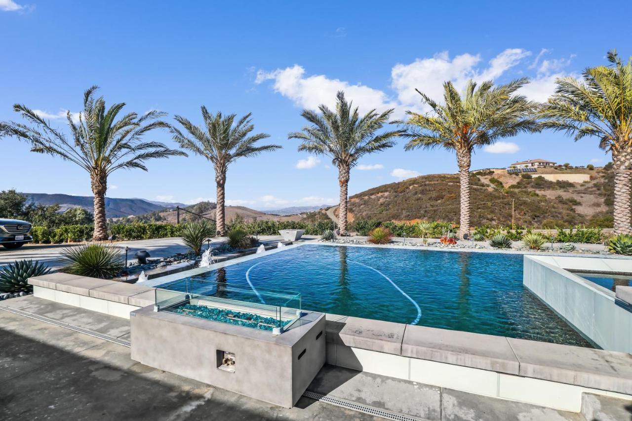Iron Mansion Private Resort-Event Space 12000 Ft! Temecula Esterno foto
