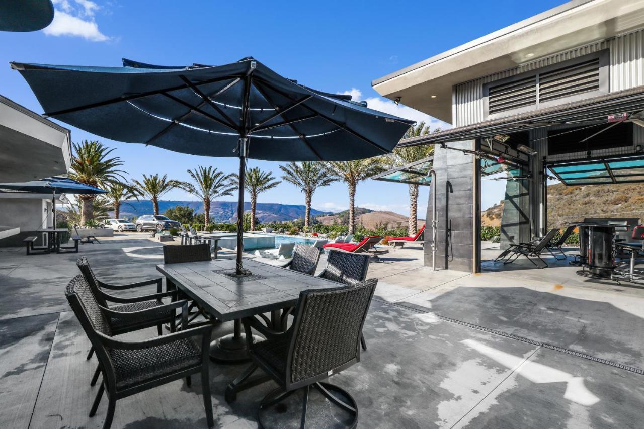 Iron Mansion Private Resort-Event Space 12000 Ft! Temecula Esterno foto