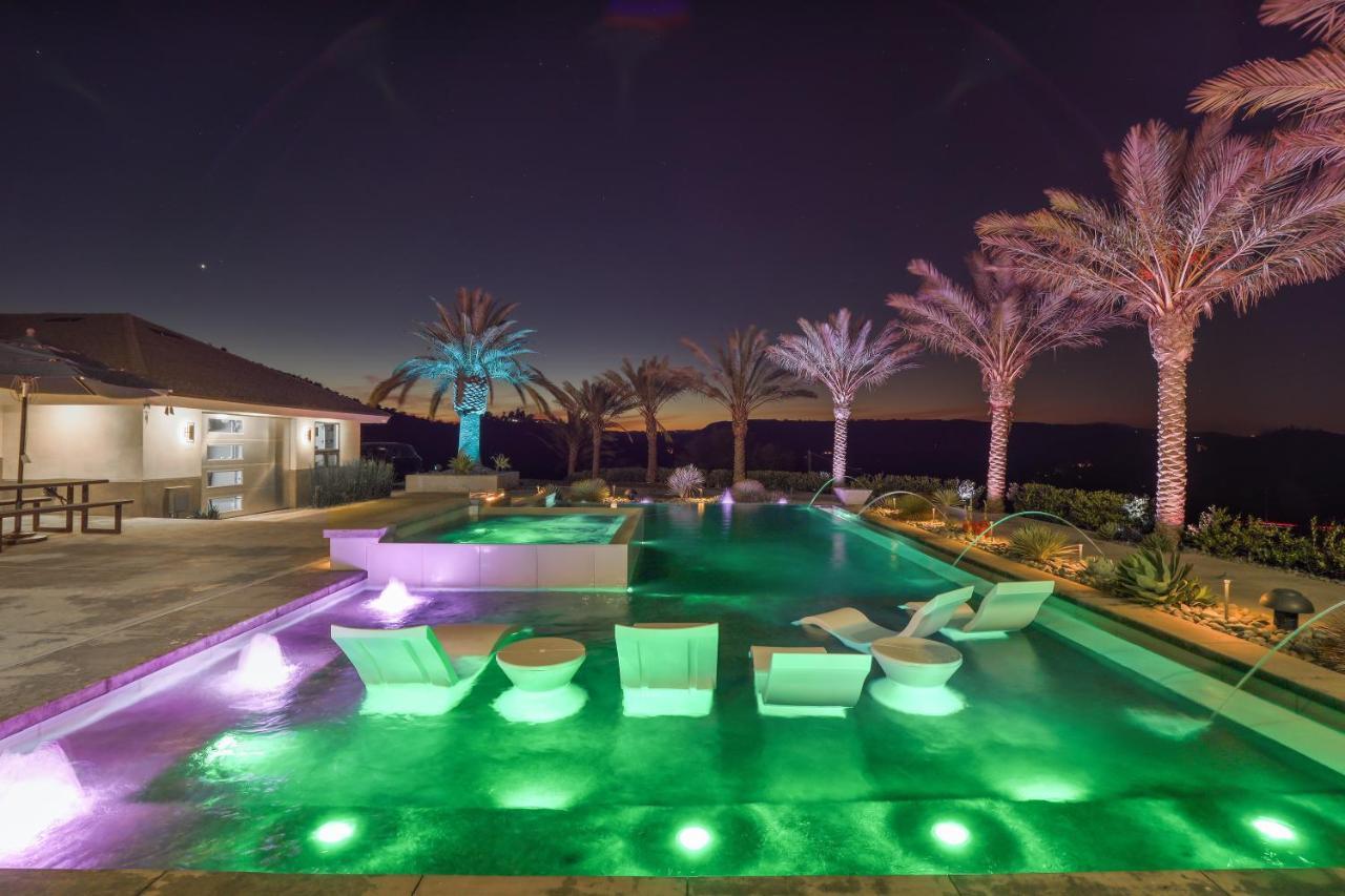 Iron Mansion Private Resort-Event Space 12000 Ft! Temecula Esterno foto